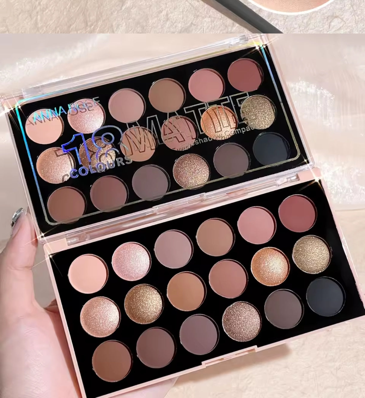 Palette de fards à paupières 18 couleurs
